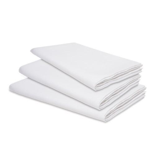 We offer different tablecloths and napkins in various colors